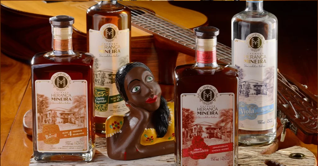 Design de Embalagens Cachaça Herança Mineira